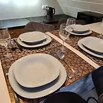 Efka בית אירוח *